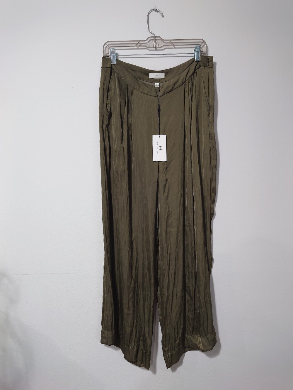 Halston Wide Leg Satin Pants NWT Olive Green Size L